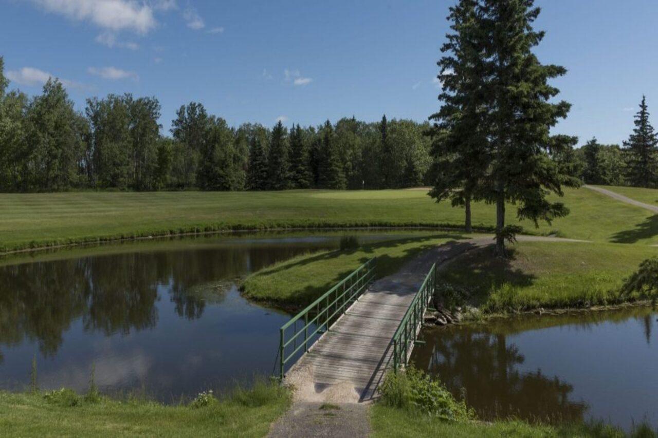 Lakeview Hecla Resort Екстериор снимка